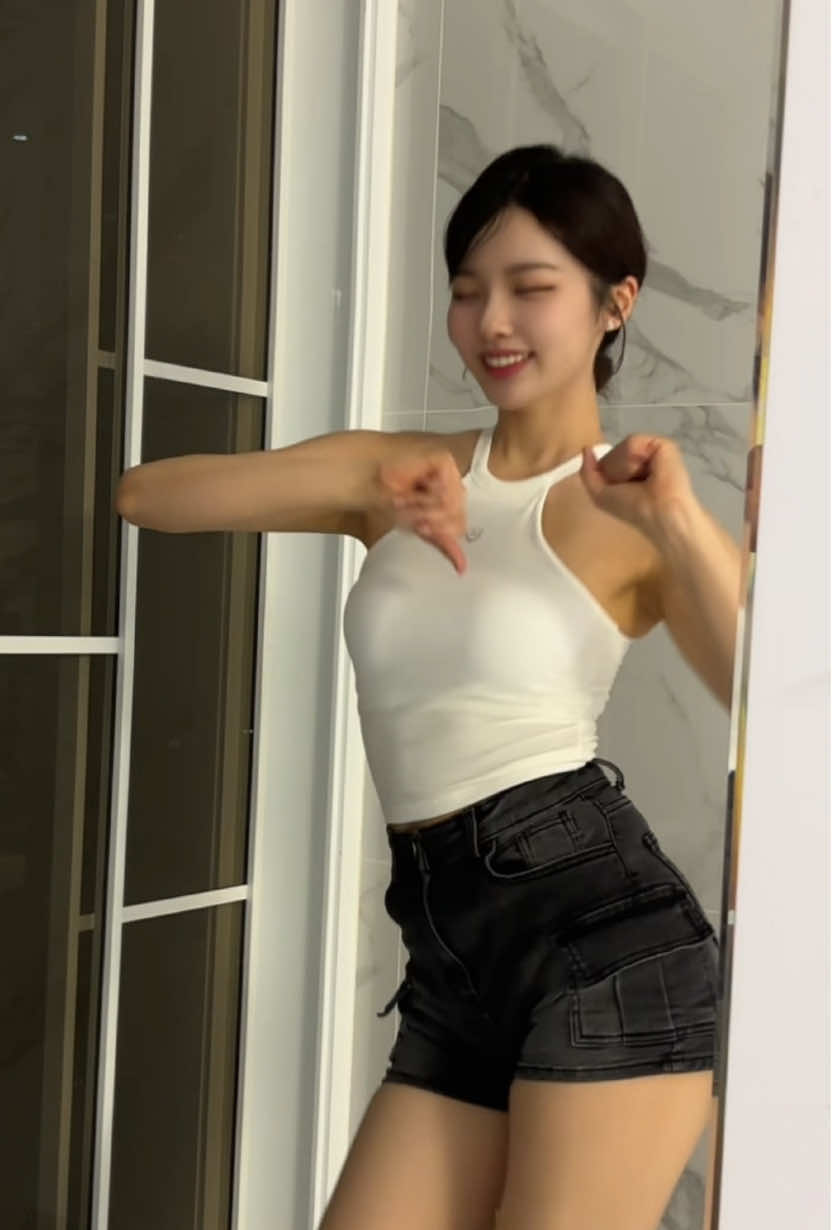 @윤죠미
