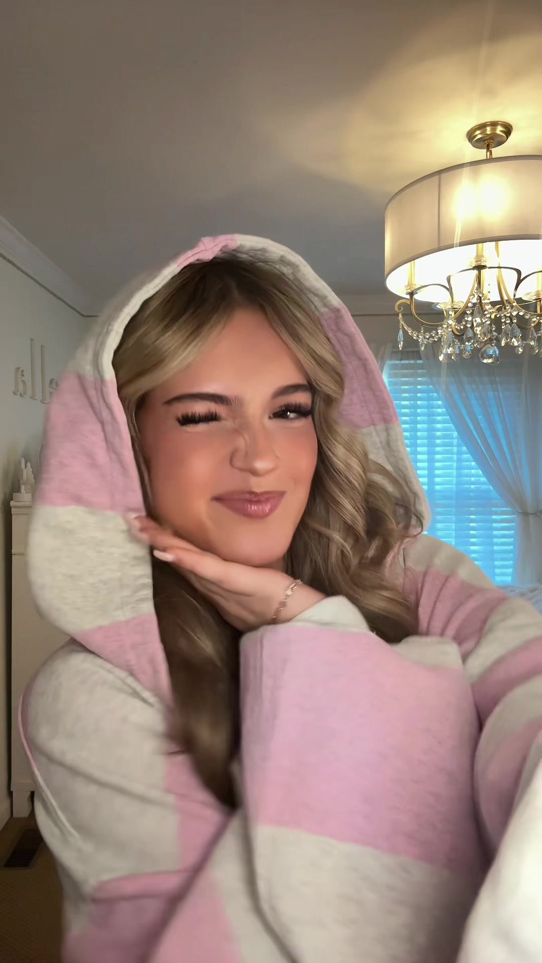 @ella
