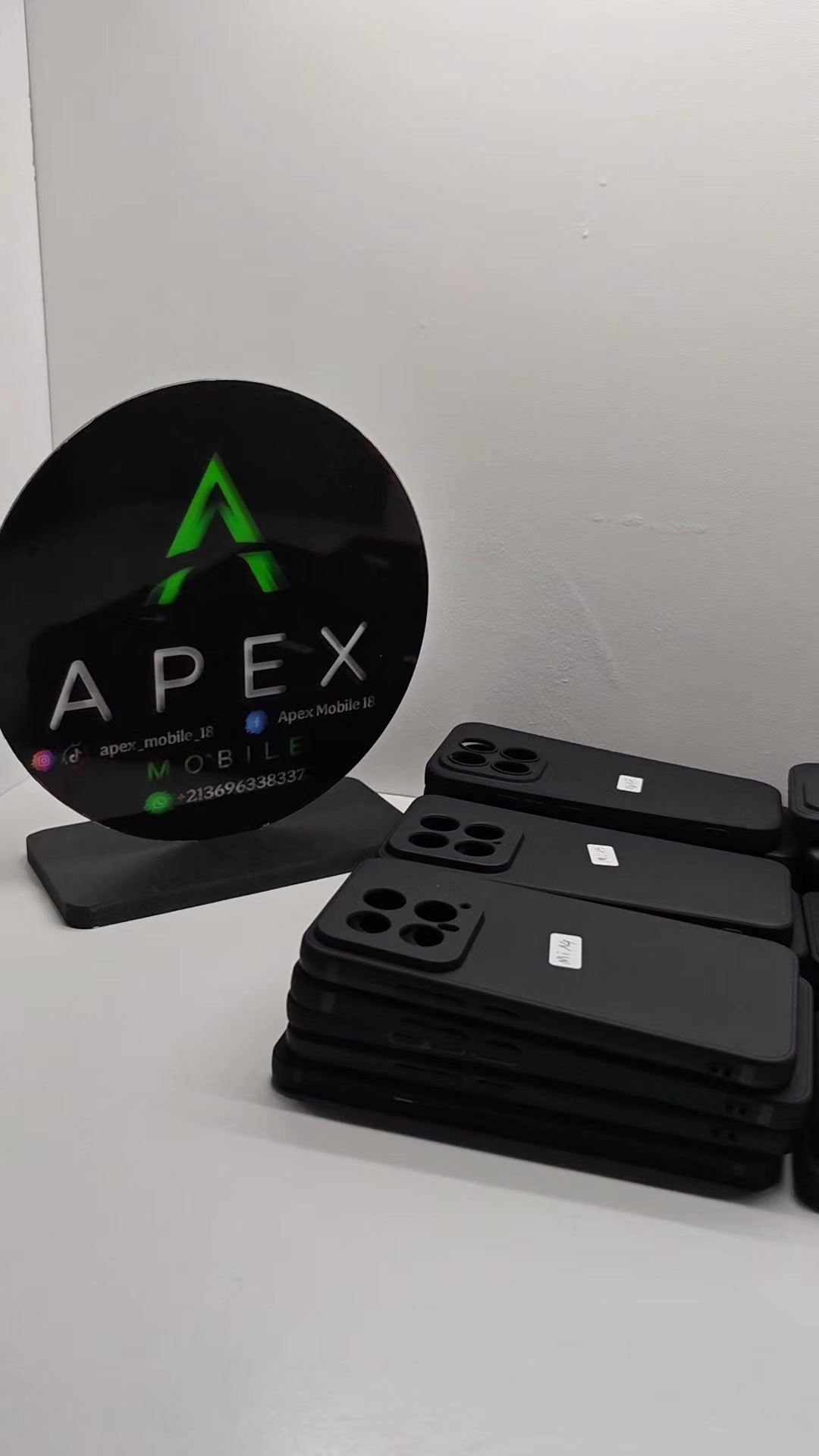 @Apex Mobile 18