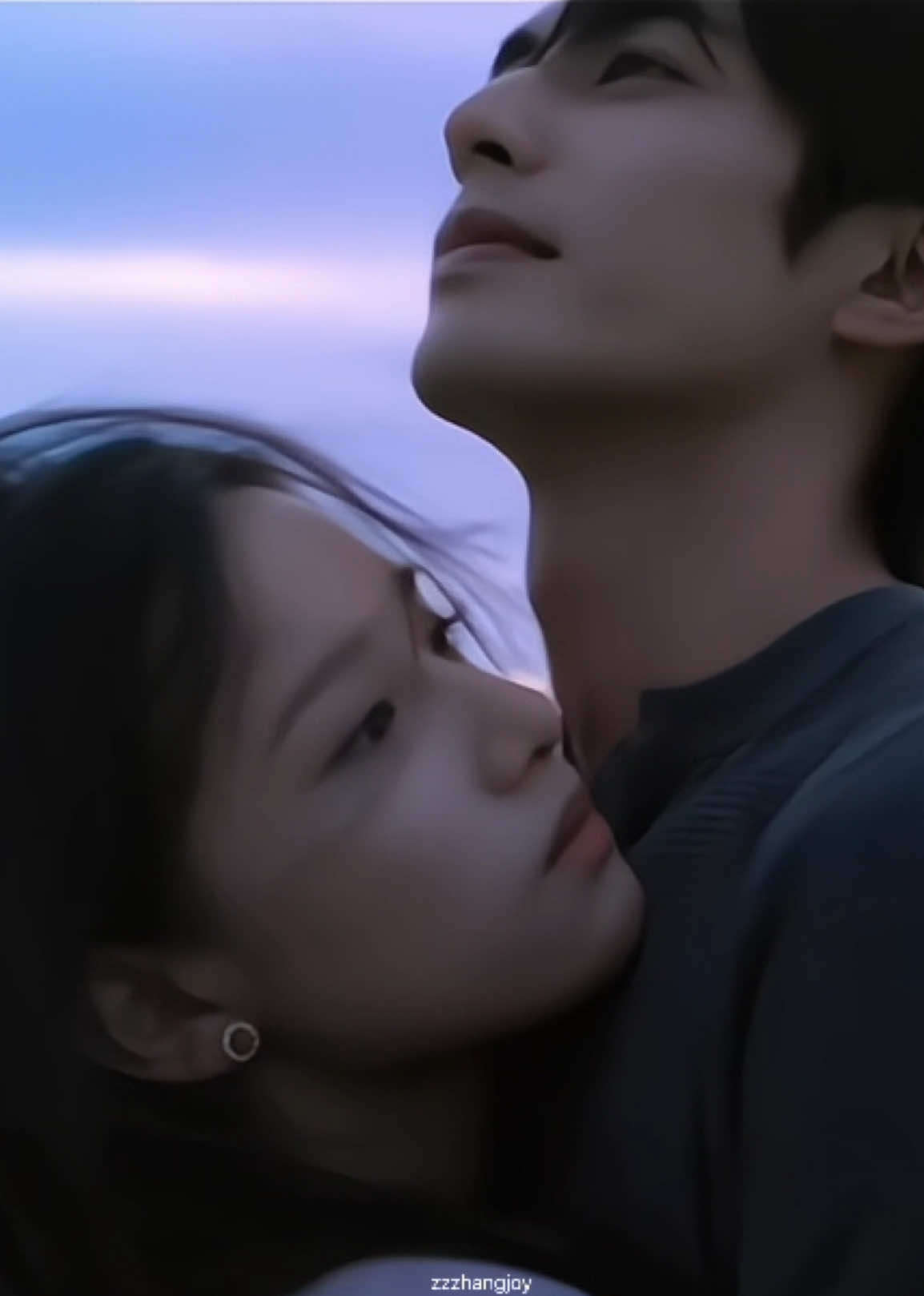 @zhang jingyi 🍒