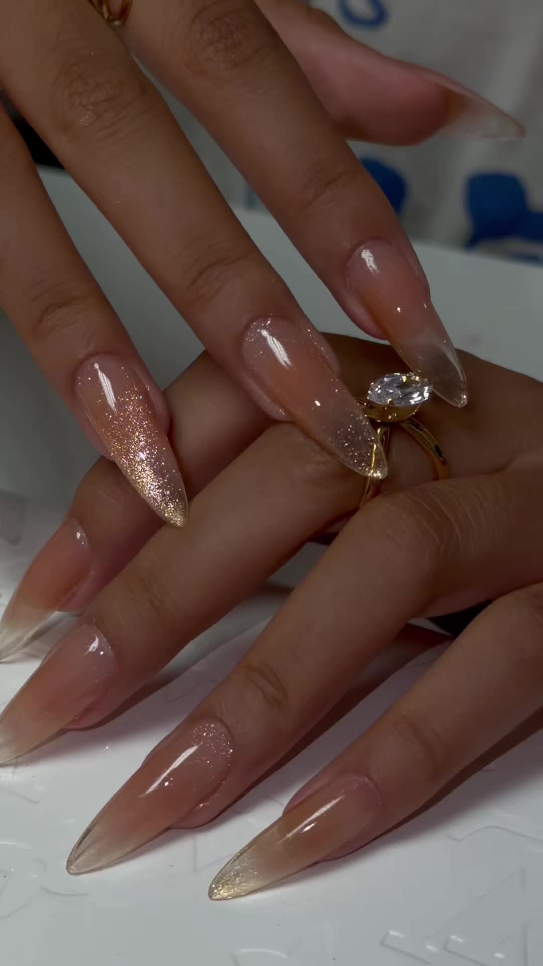 @Riya's Nails