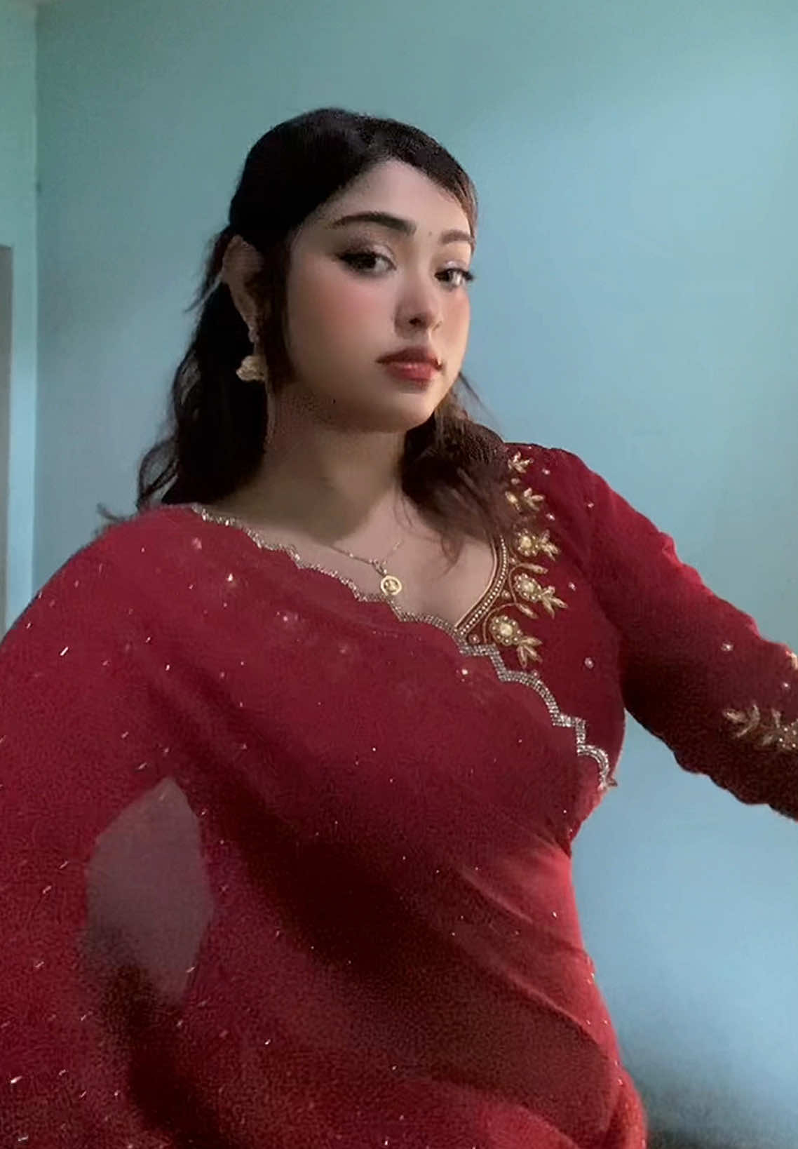 @Roshni Kc