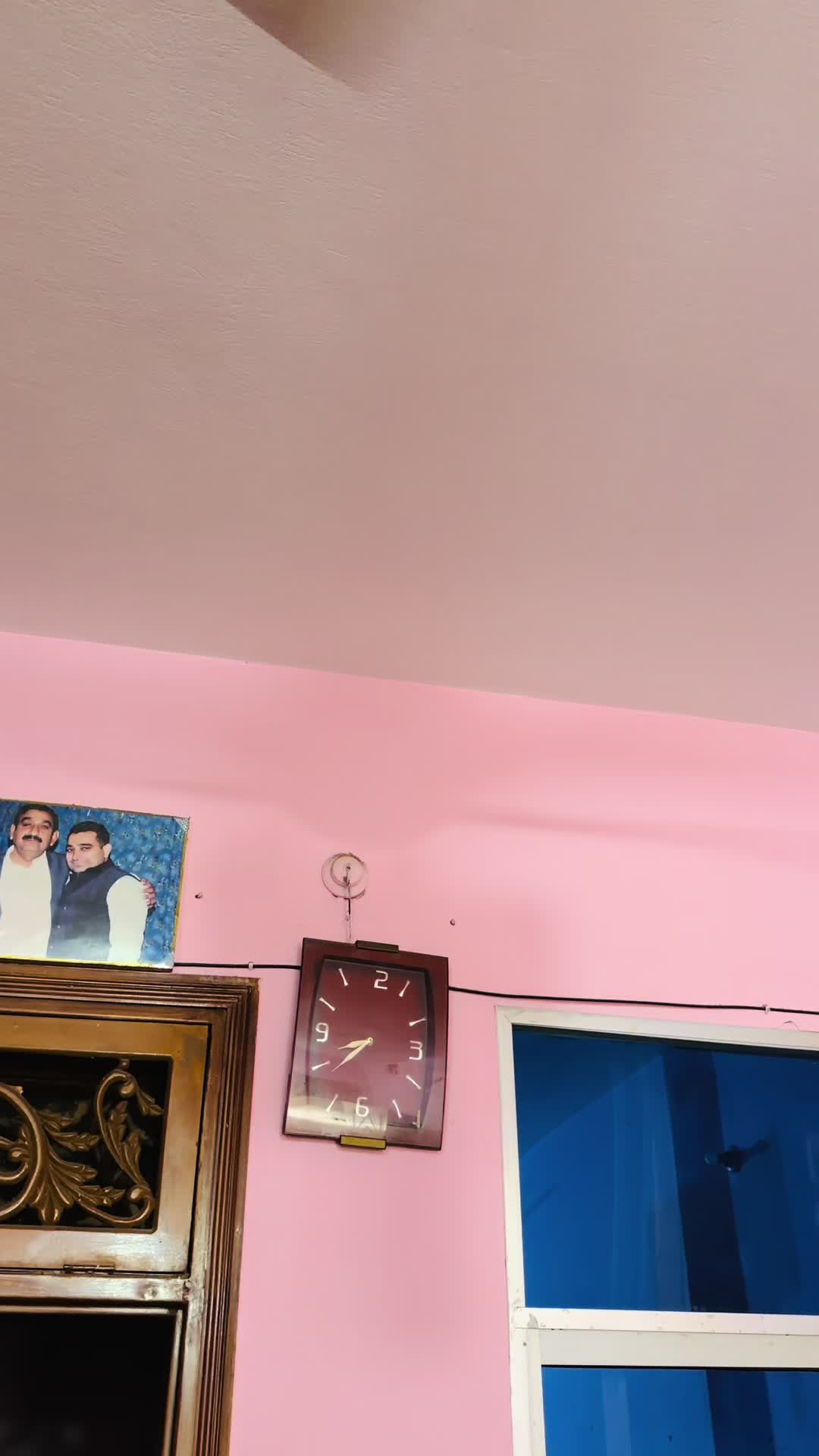 @kashichand_