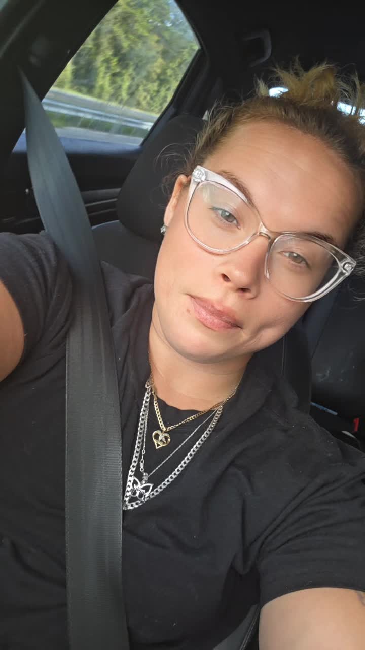 @Sweetcheeks