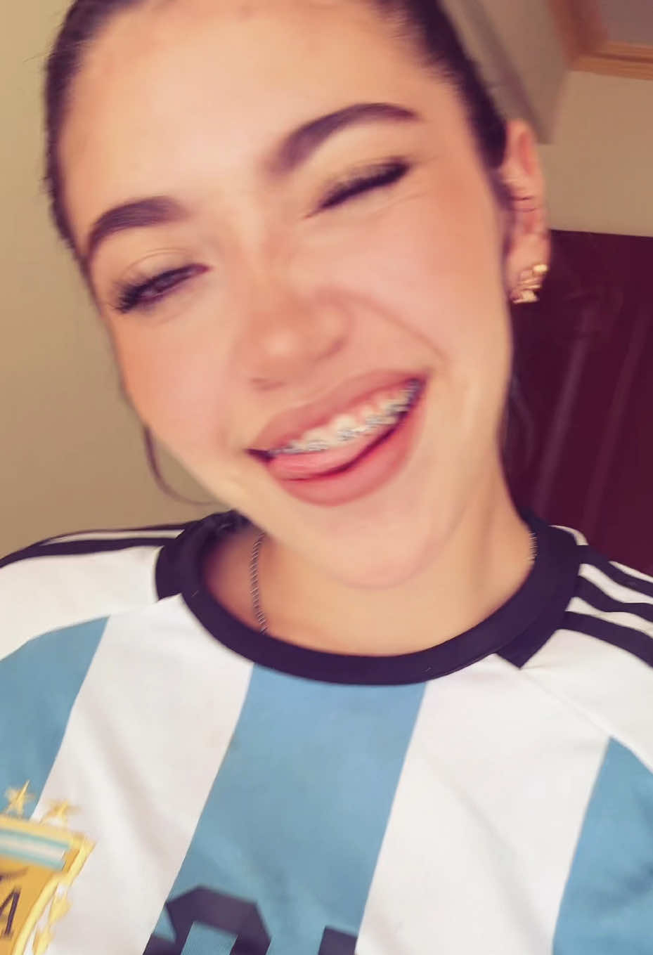 @_Briana_Zotés.