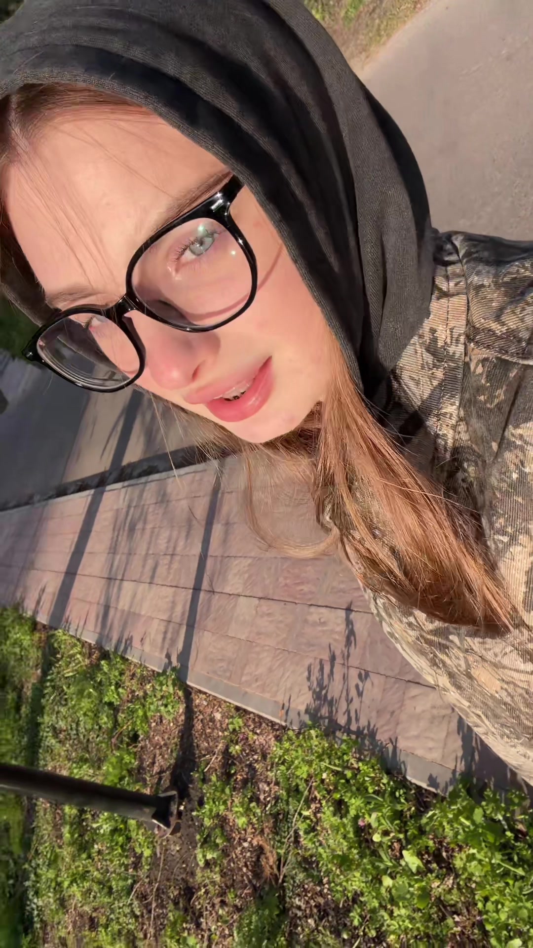 @arisharkk