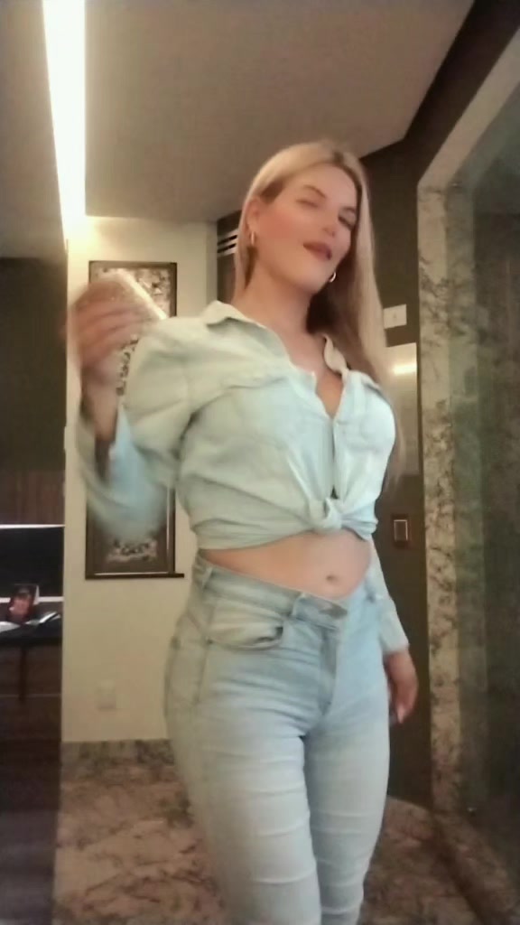 @Julieta Peach