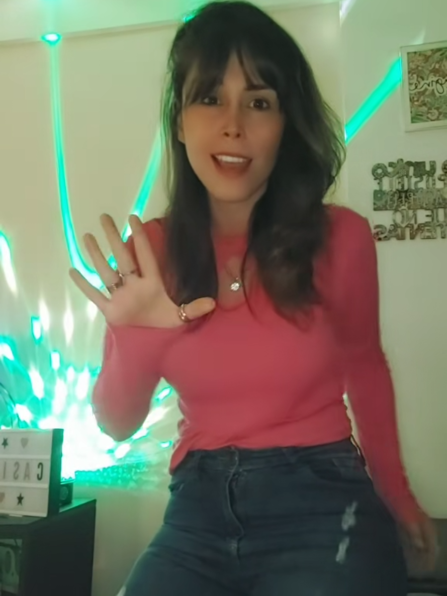 @Malu 💜
