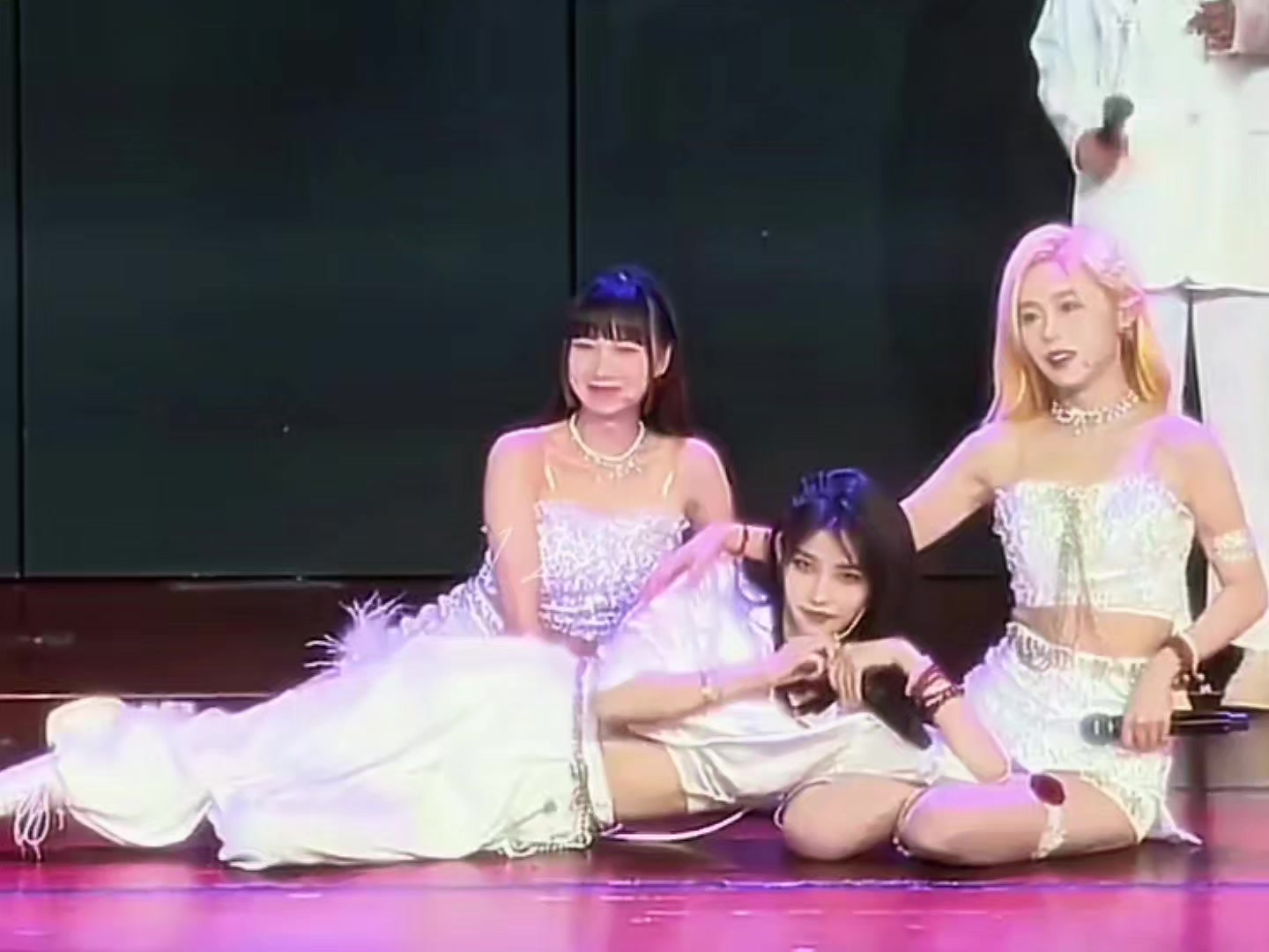 @đu tùm lum OTP