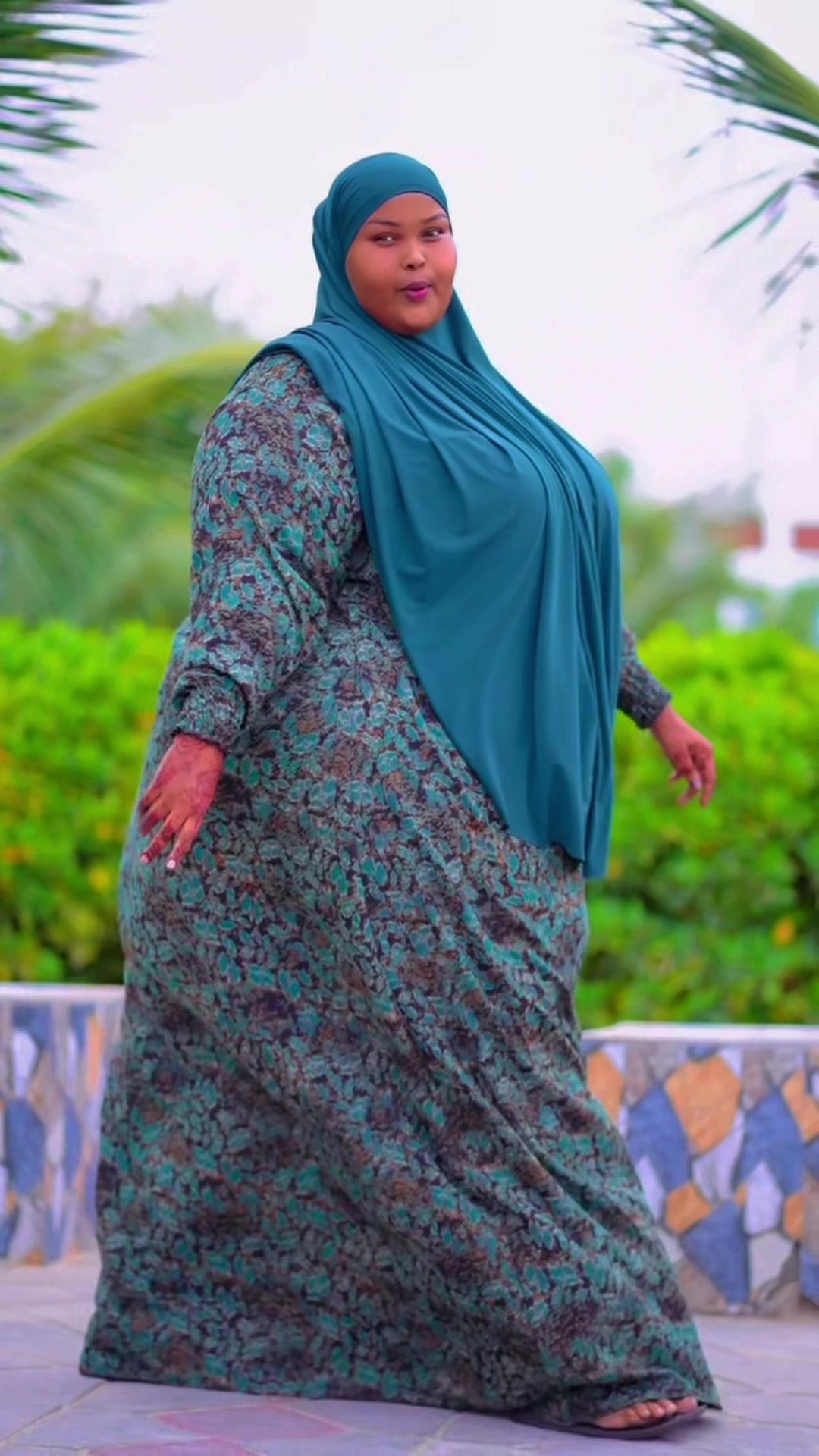 @DJ-SOMALI📺🦁🦾