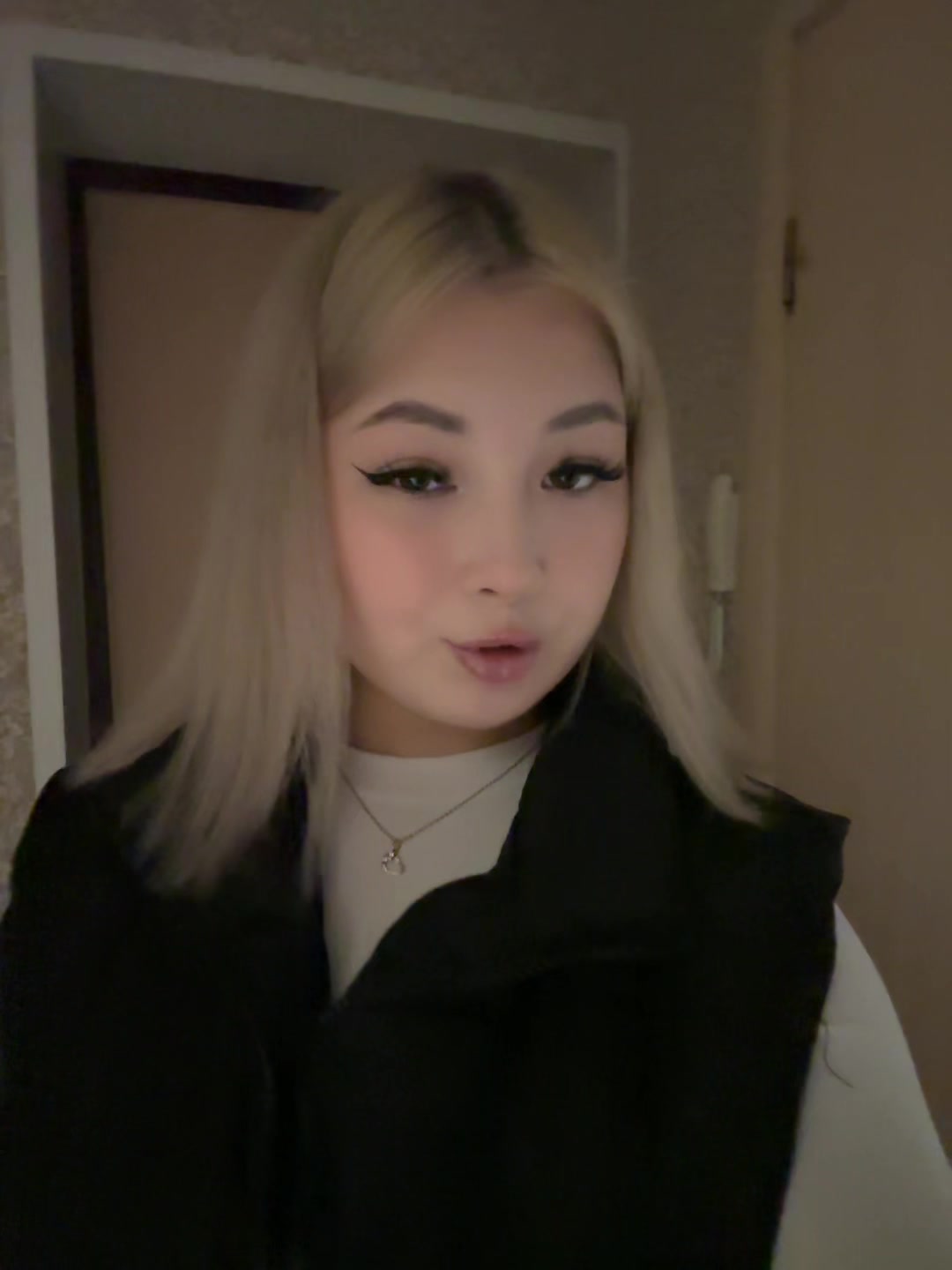 @lliskannn
