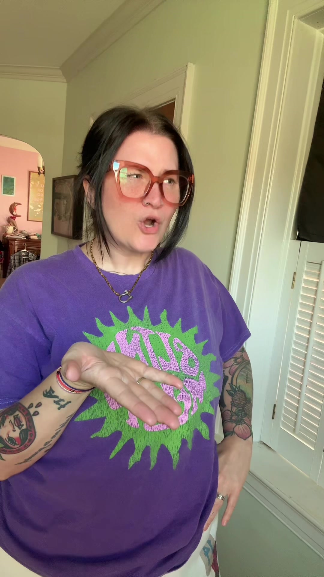 @Bee