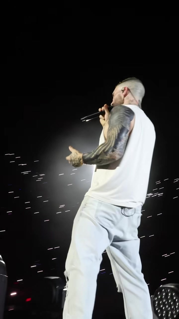 @Maroon 5