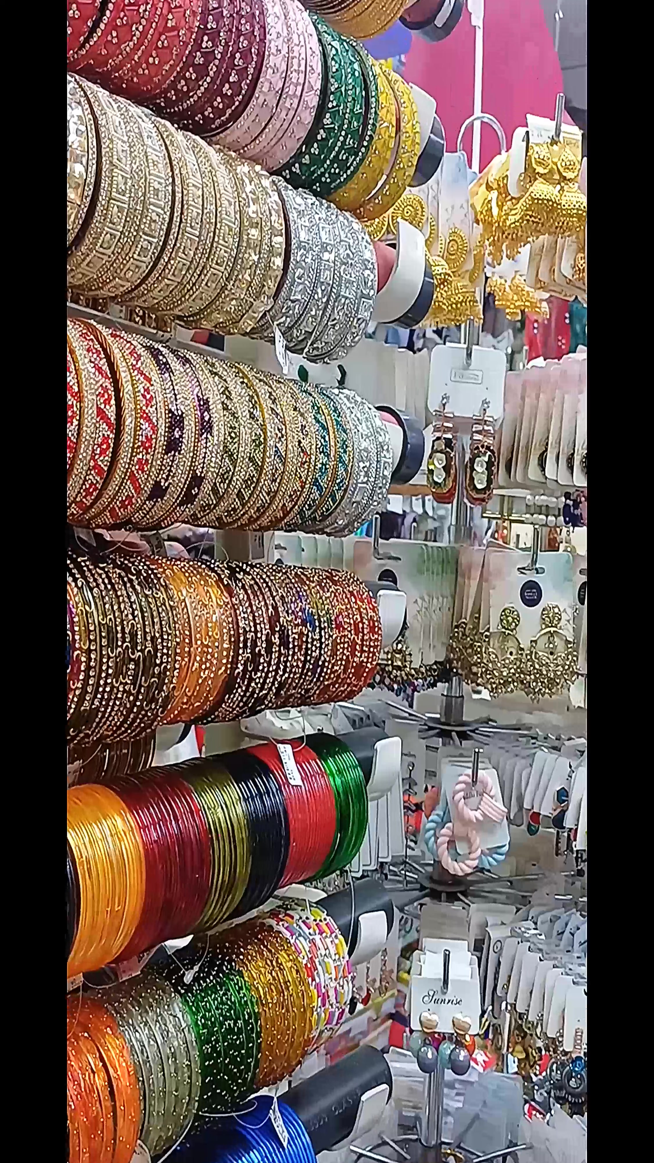 @Bangle seller