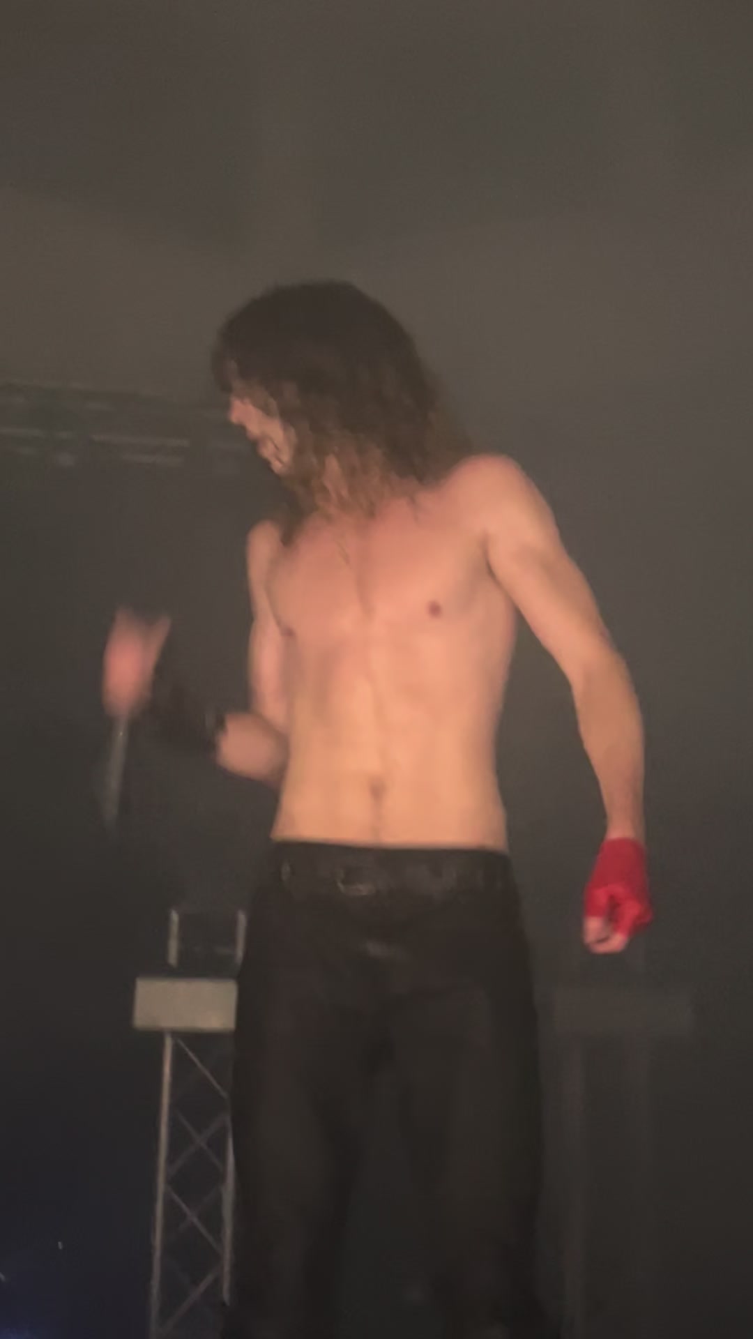 @l0nelym00n