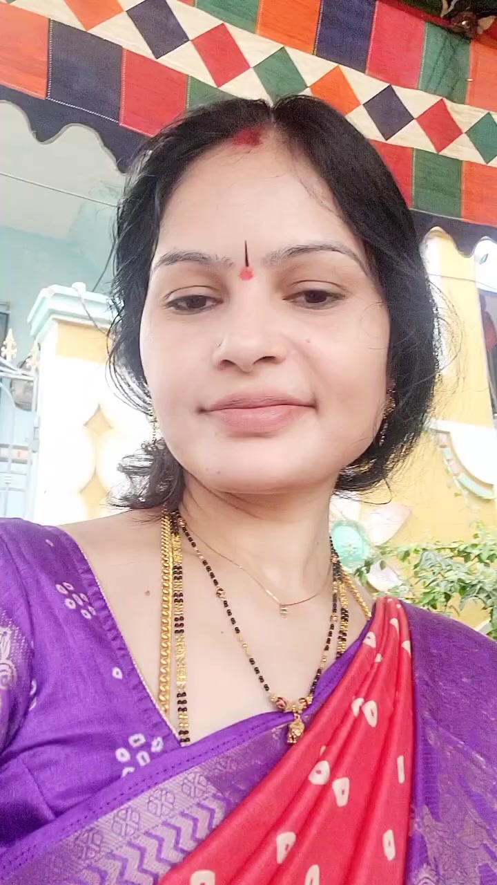 @DUBAI LO RADHA