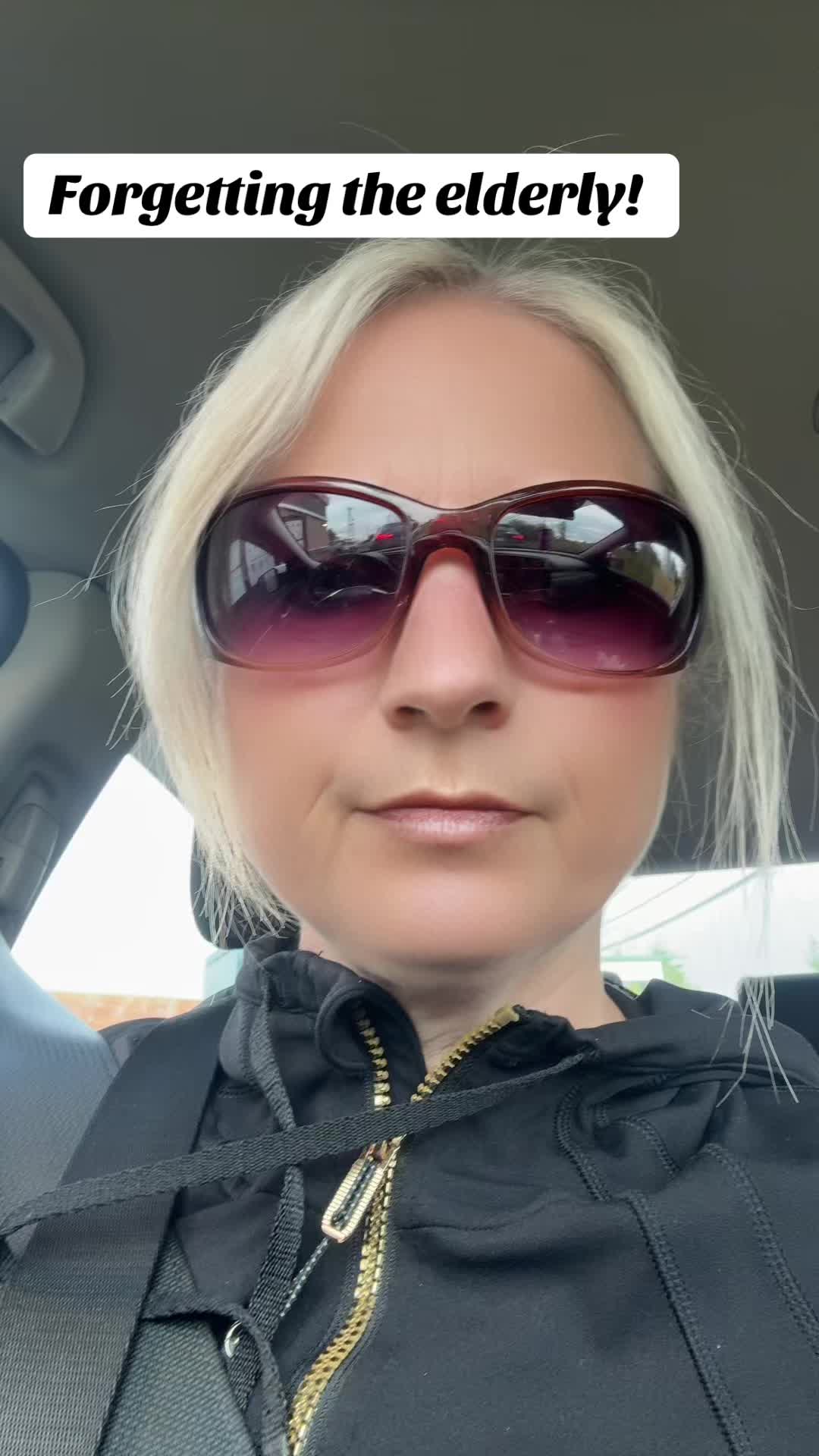 @🇨🇦 Lori Lee 🇨🇦