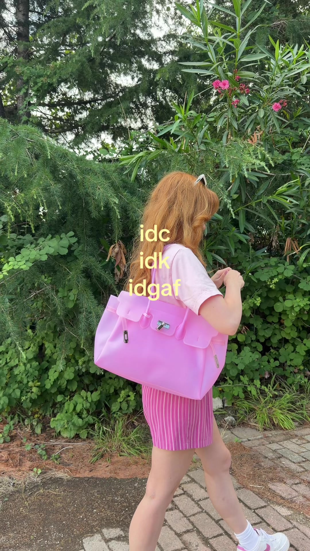 @g 𝜗ৎ