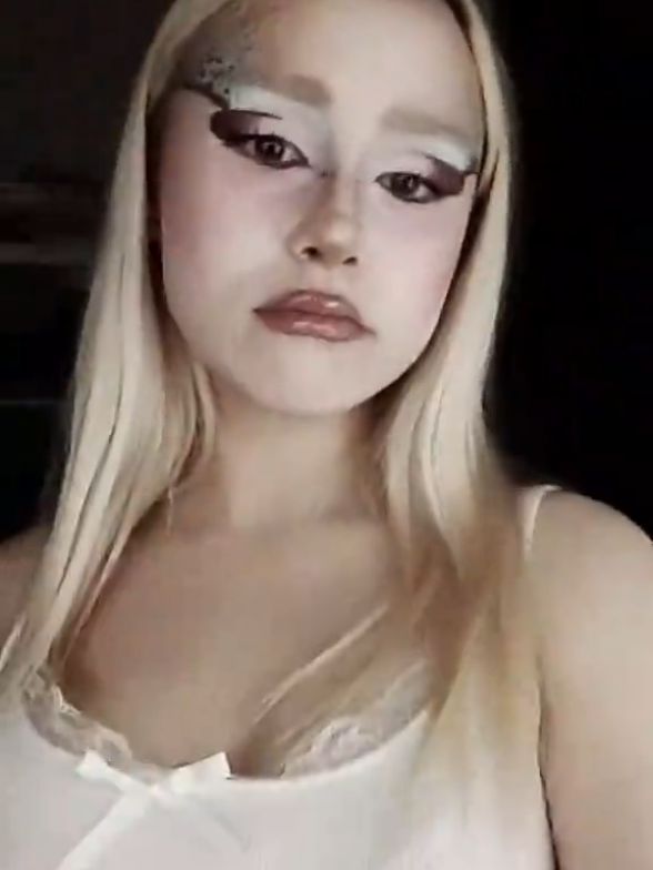 @нимфоманка