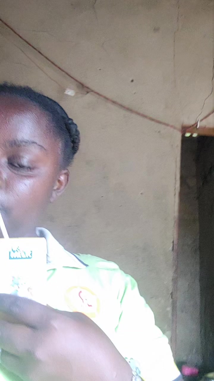 @Esther Mbafumoja