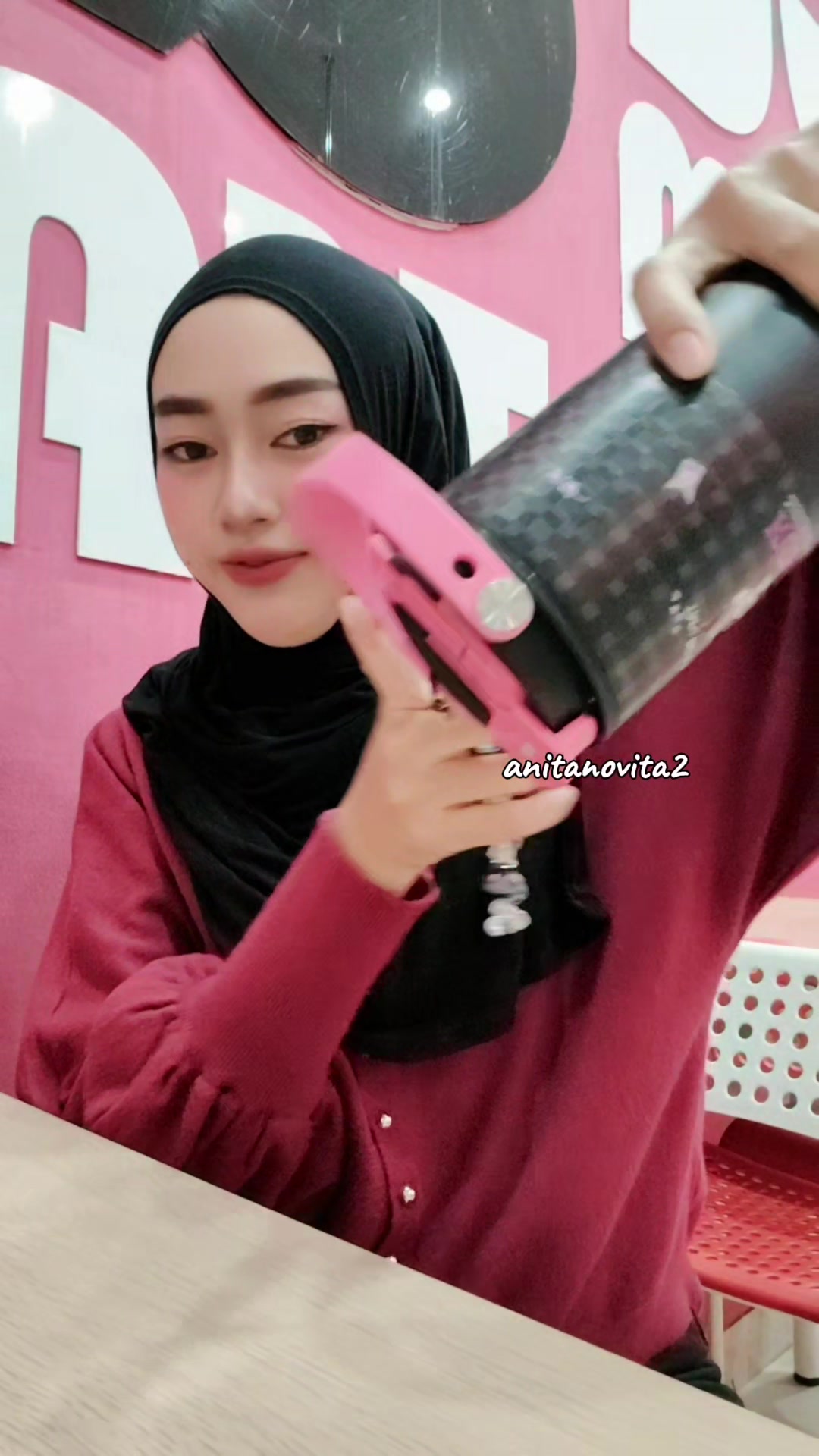 @anita novita