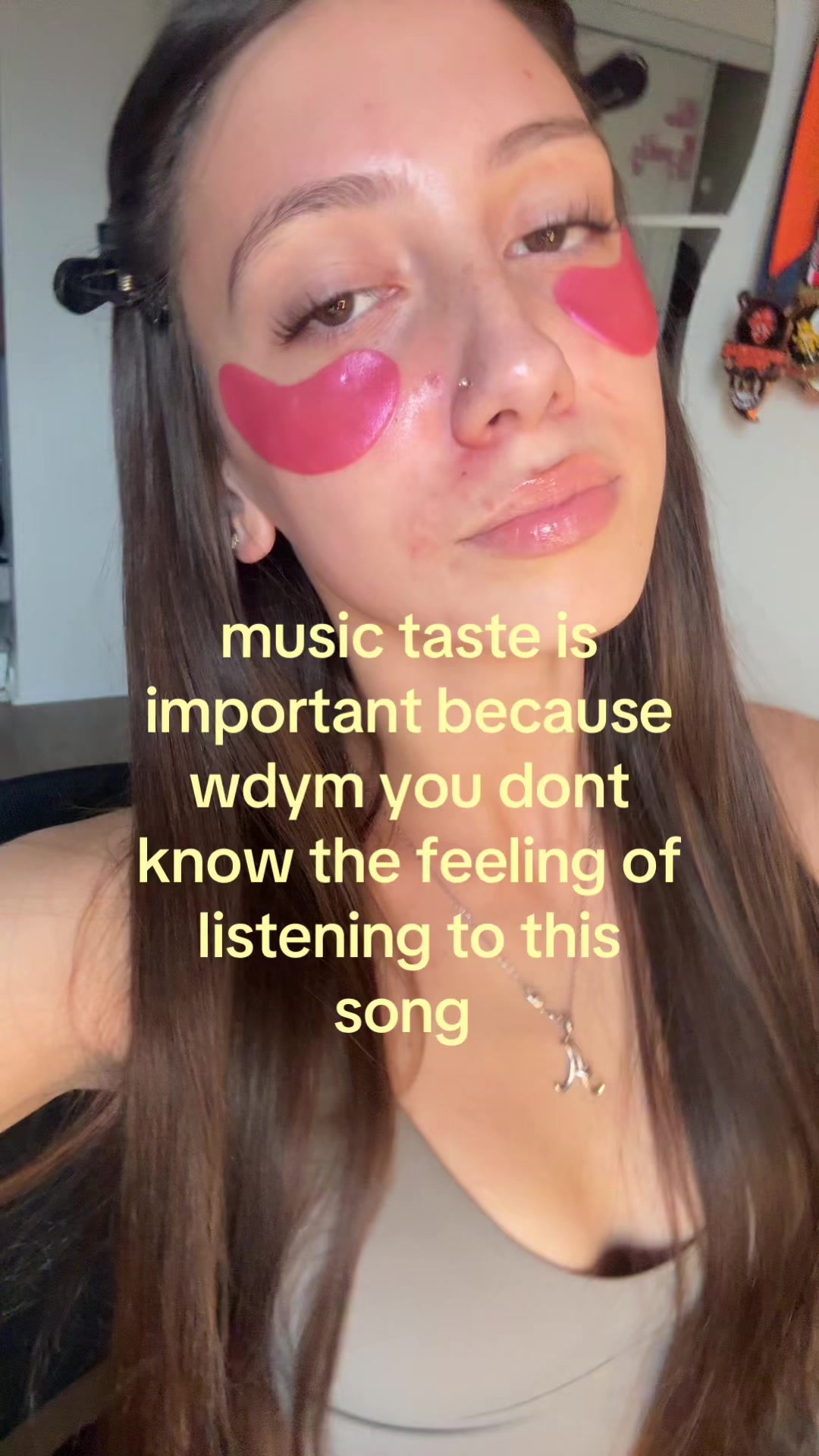 @Alana_mk