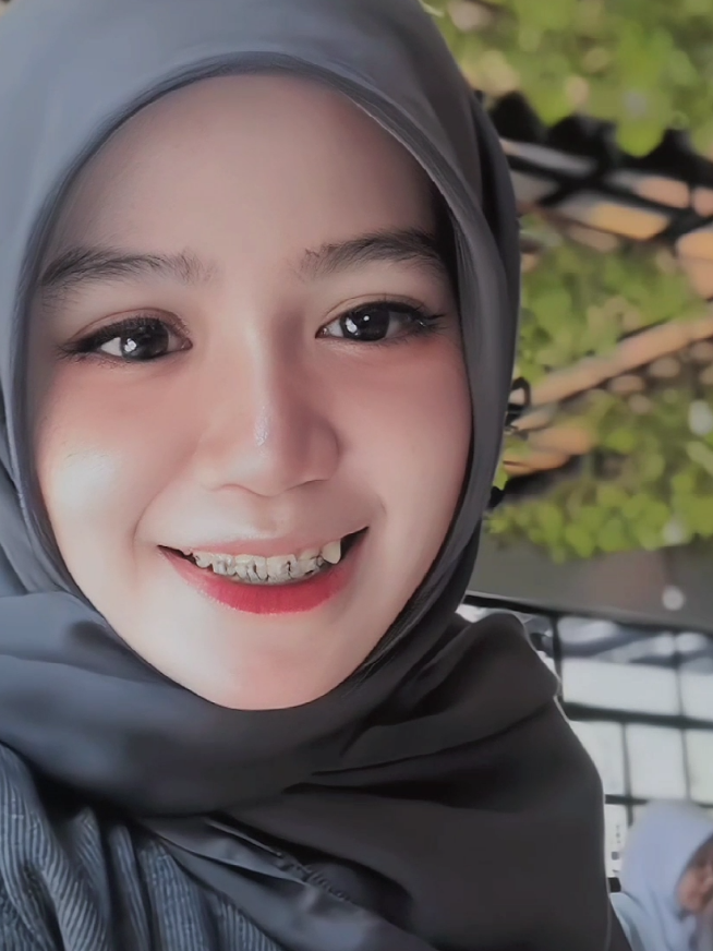 @Fashion gadis cantik