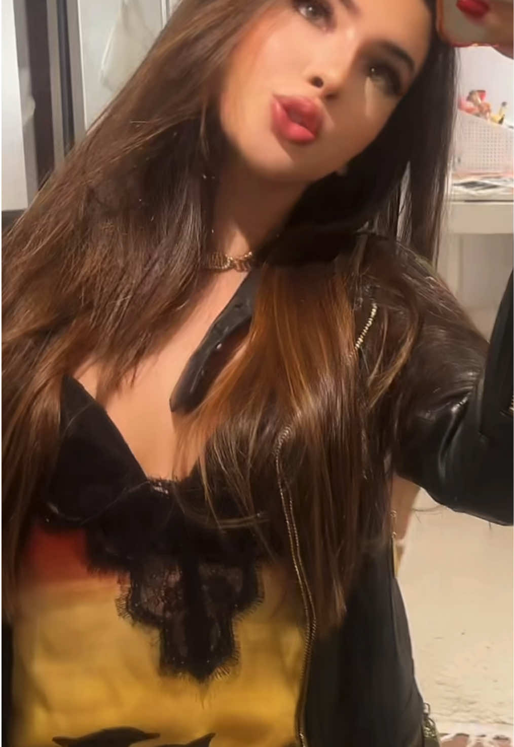 @JULIA MORGADE