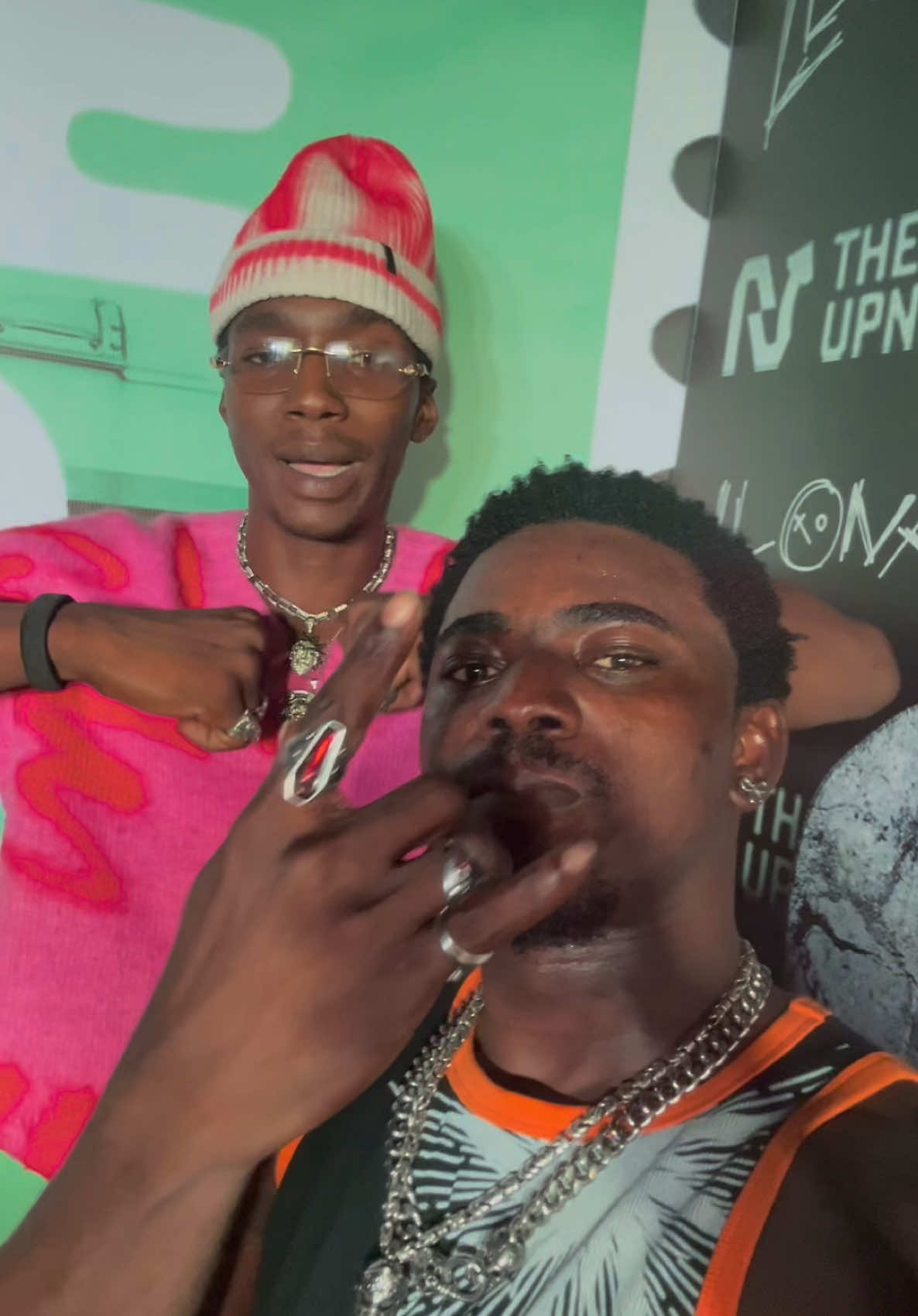@ONLY 1 MENTOR🦩