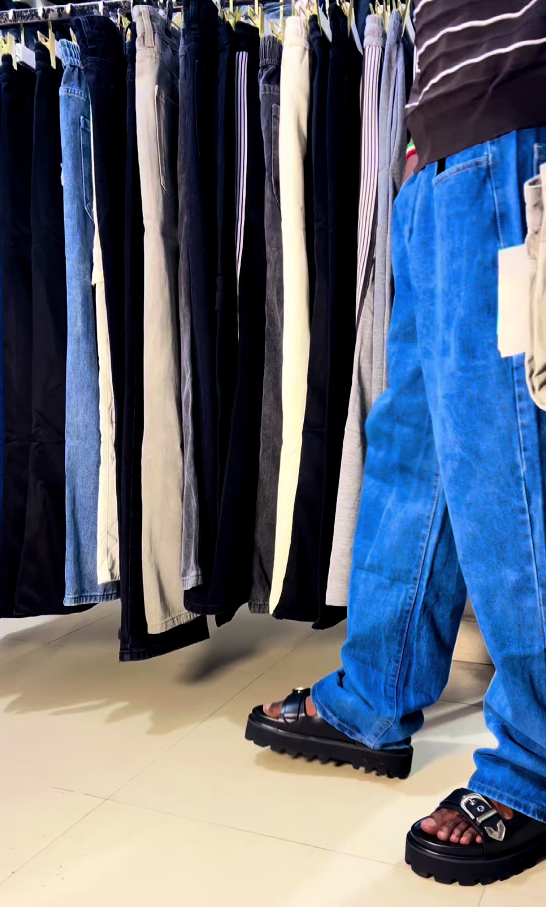 @Ruush Collection👟👞👖