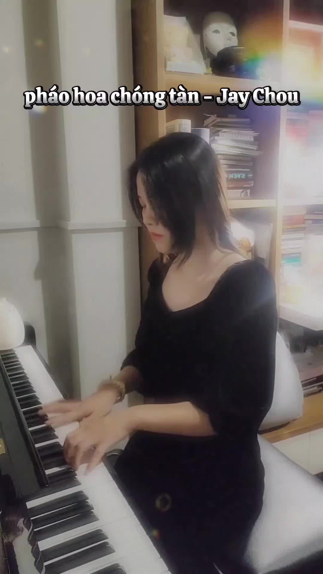 @Ngọc Ly v&agrave; piano 🍀
