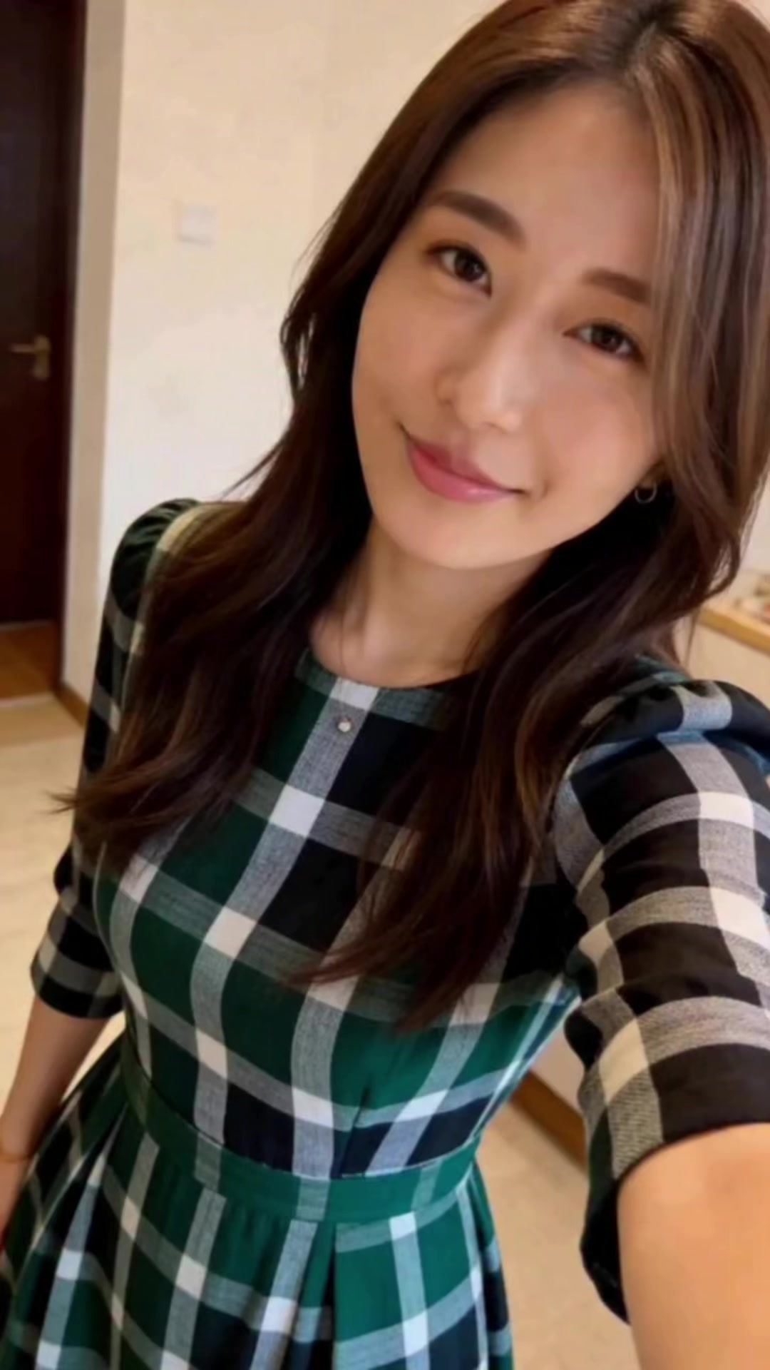 @笑いと目を