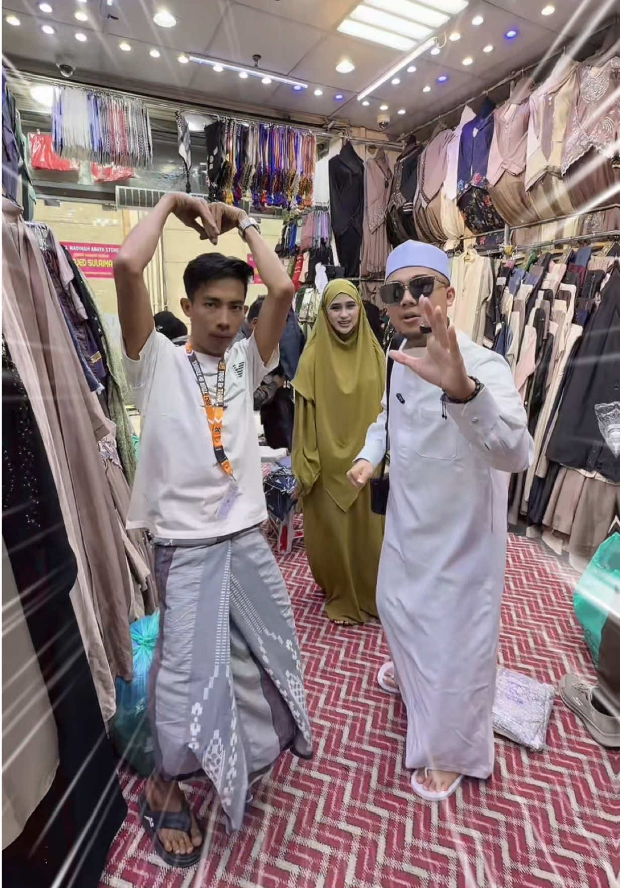 @R.JALI ( ABINYA ZOYA )