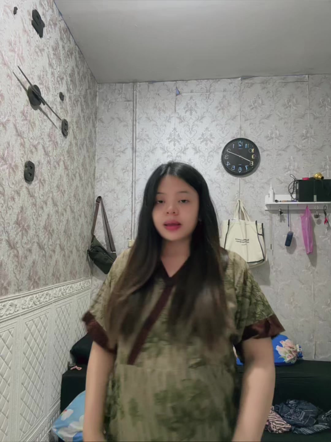 @Ayy๐ค๐ฃ
