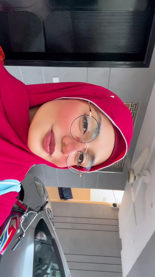 @Zahra Nadeem