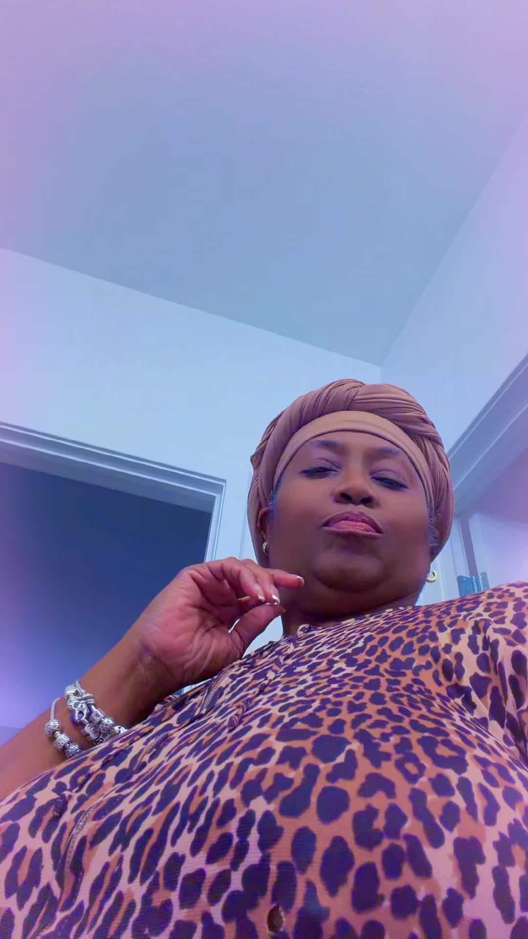 @Sheshe