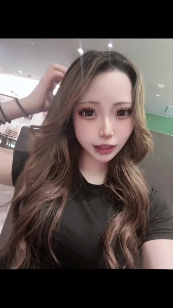 @るんるん