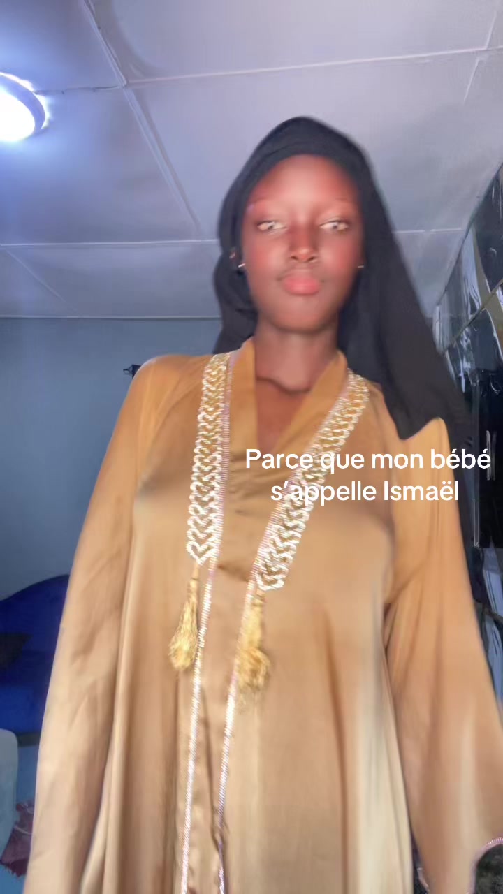 @Quęnn blãck🖤