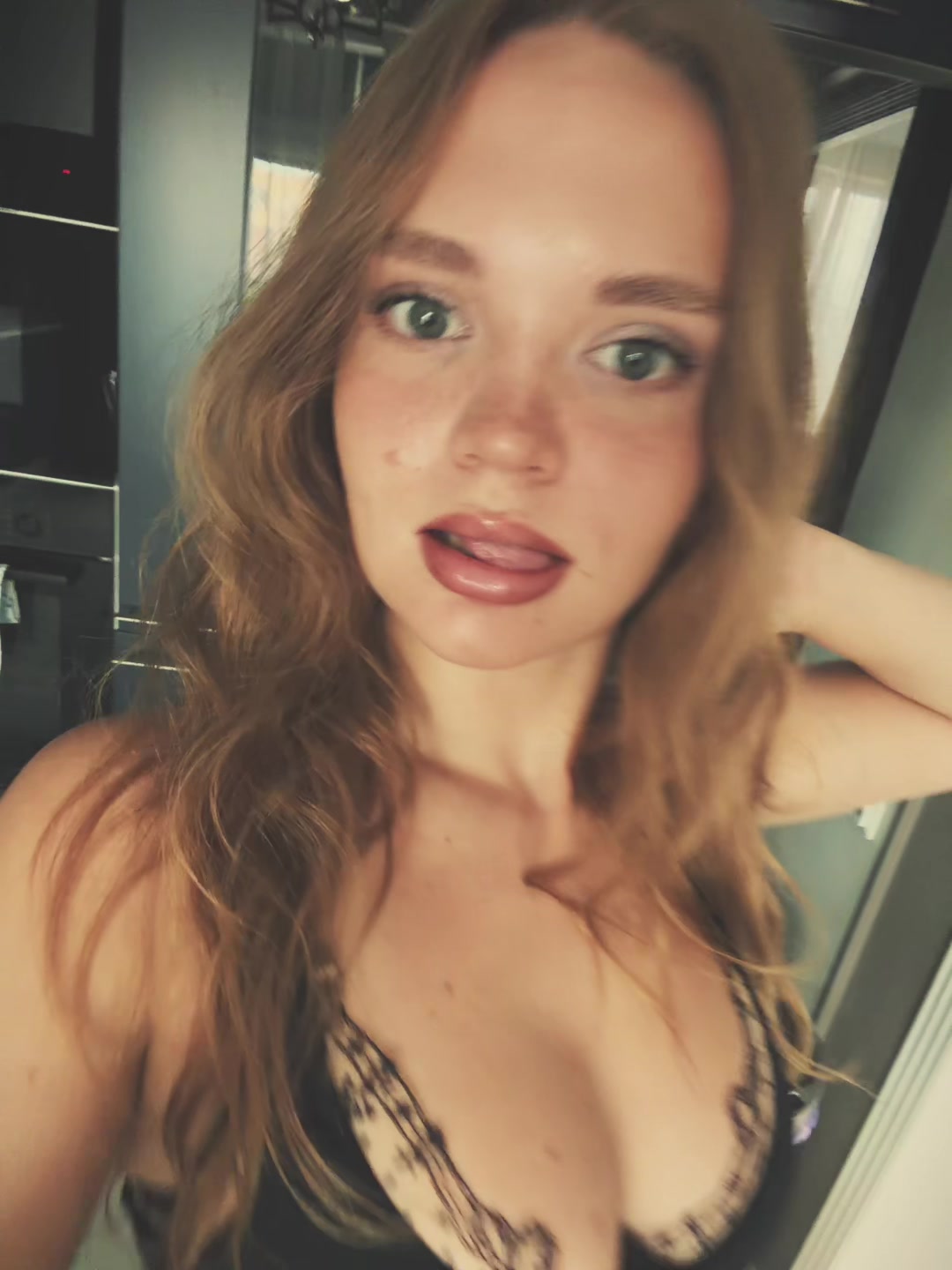 @TANYA