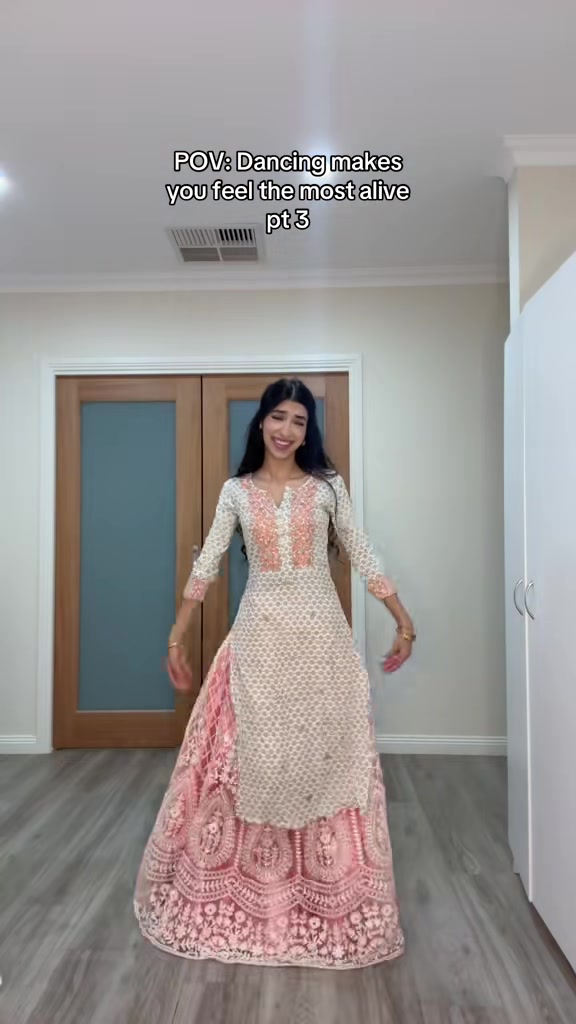 @Laxmi 👸🏻🇳🇵