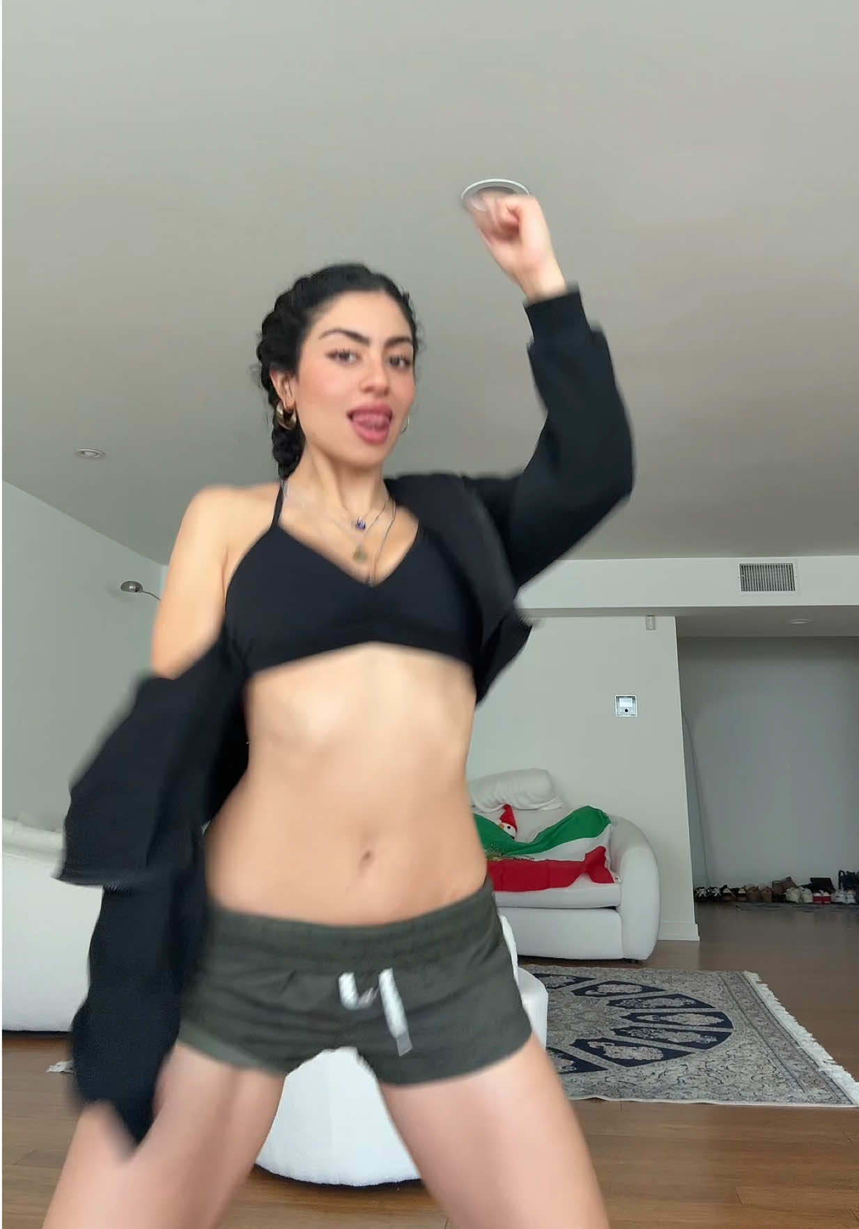 @NATASHA ๐ค