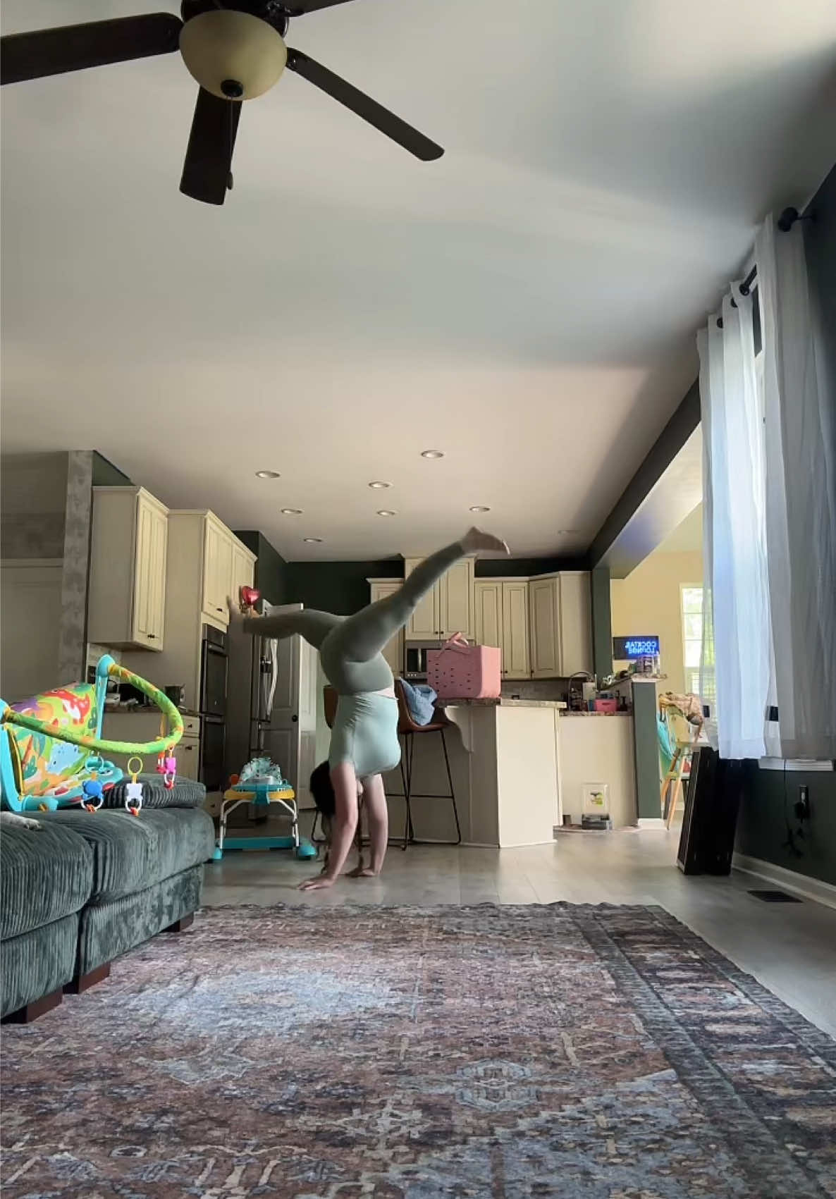 @mommyy.bop
