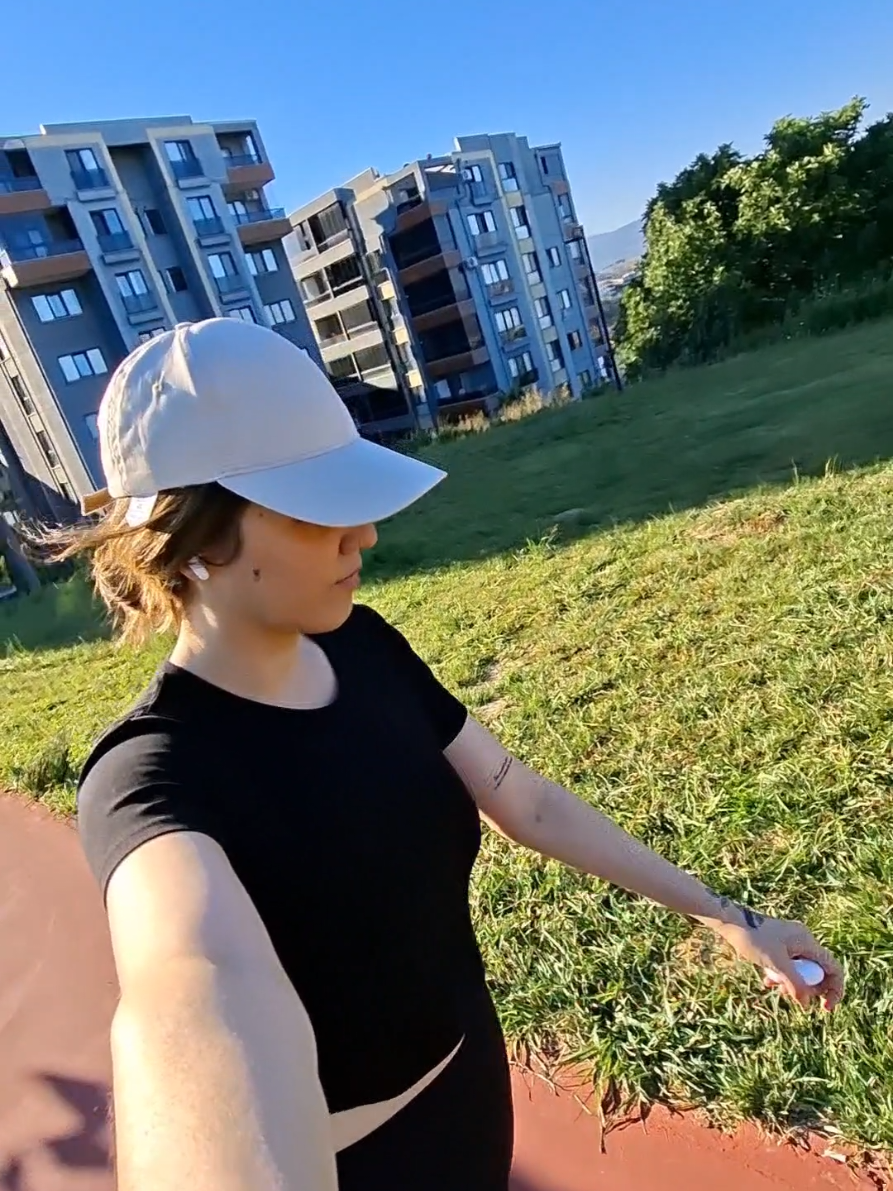 @Eloo