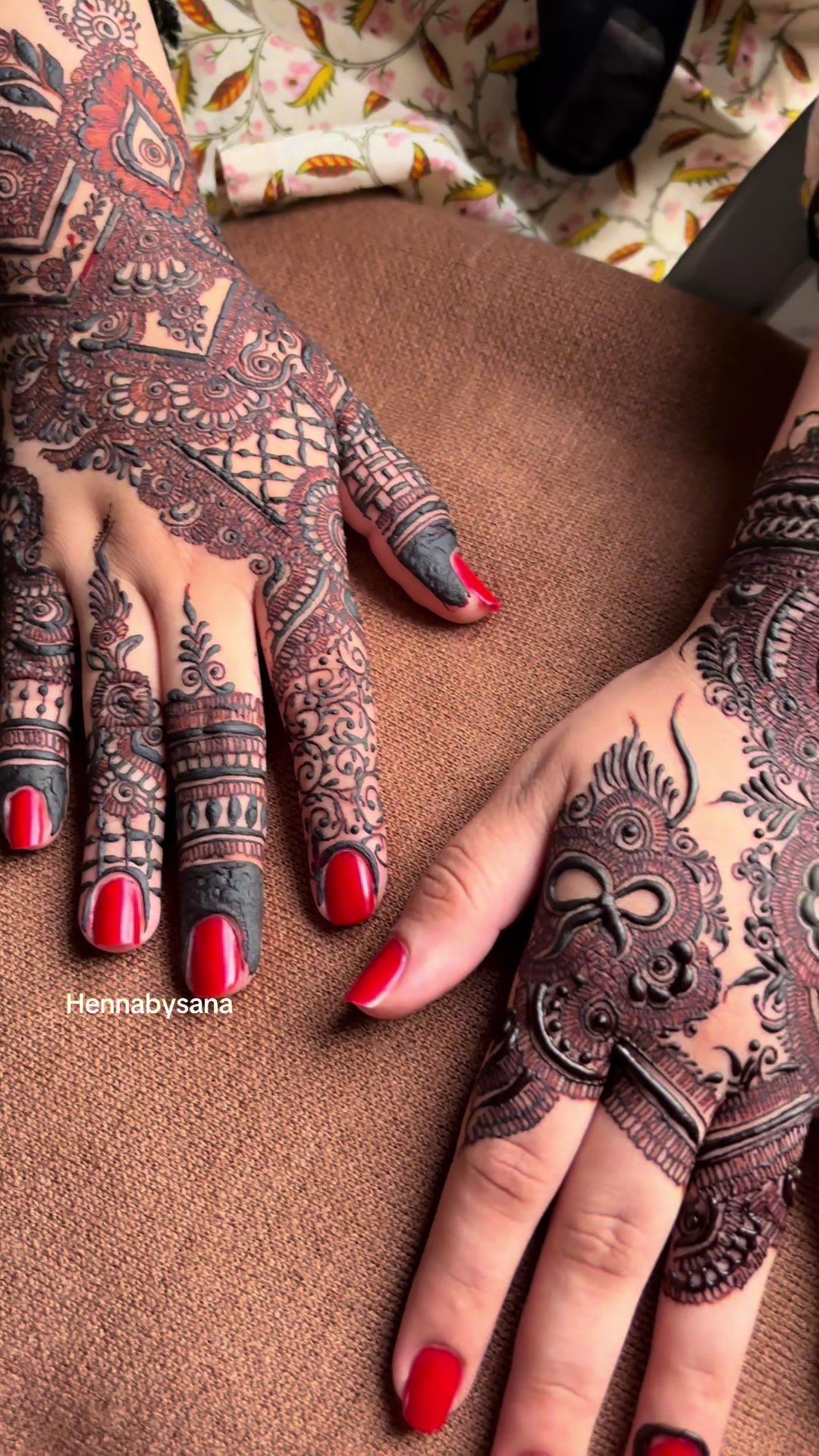 @henna by sana 809