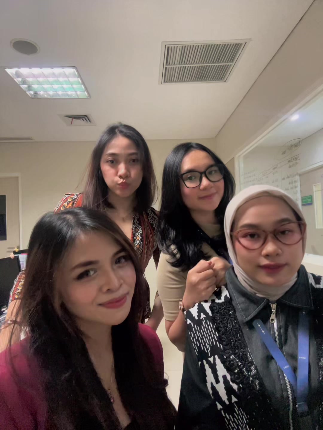 @ig: imeldanovian_