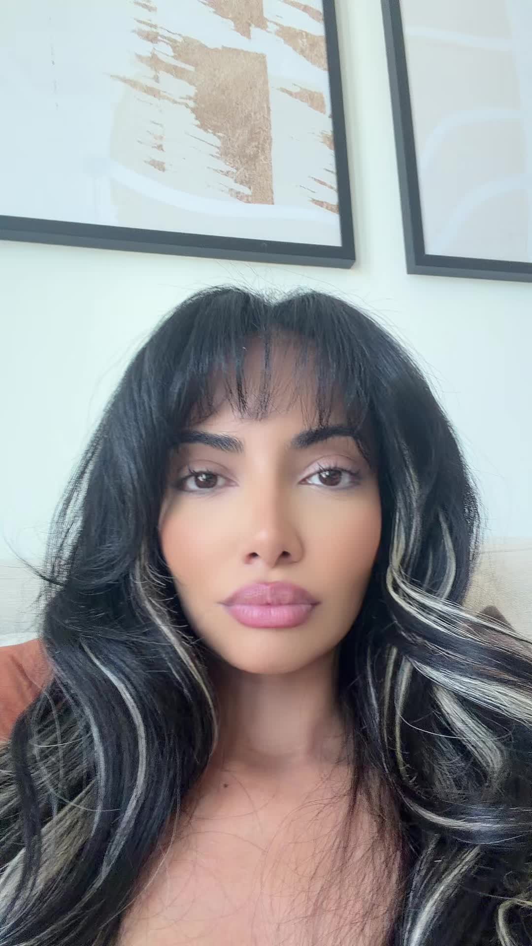 @Sabrina