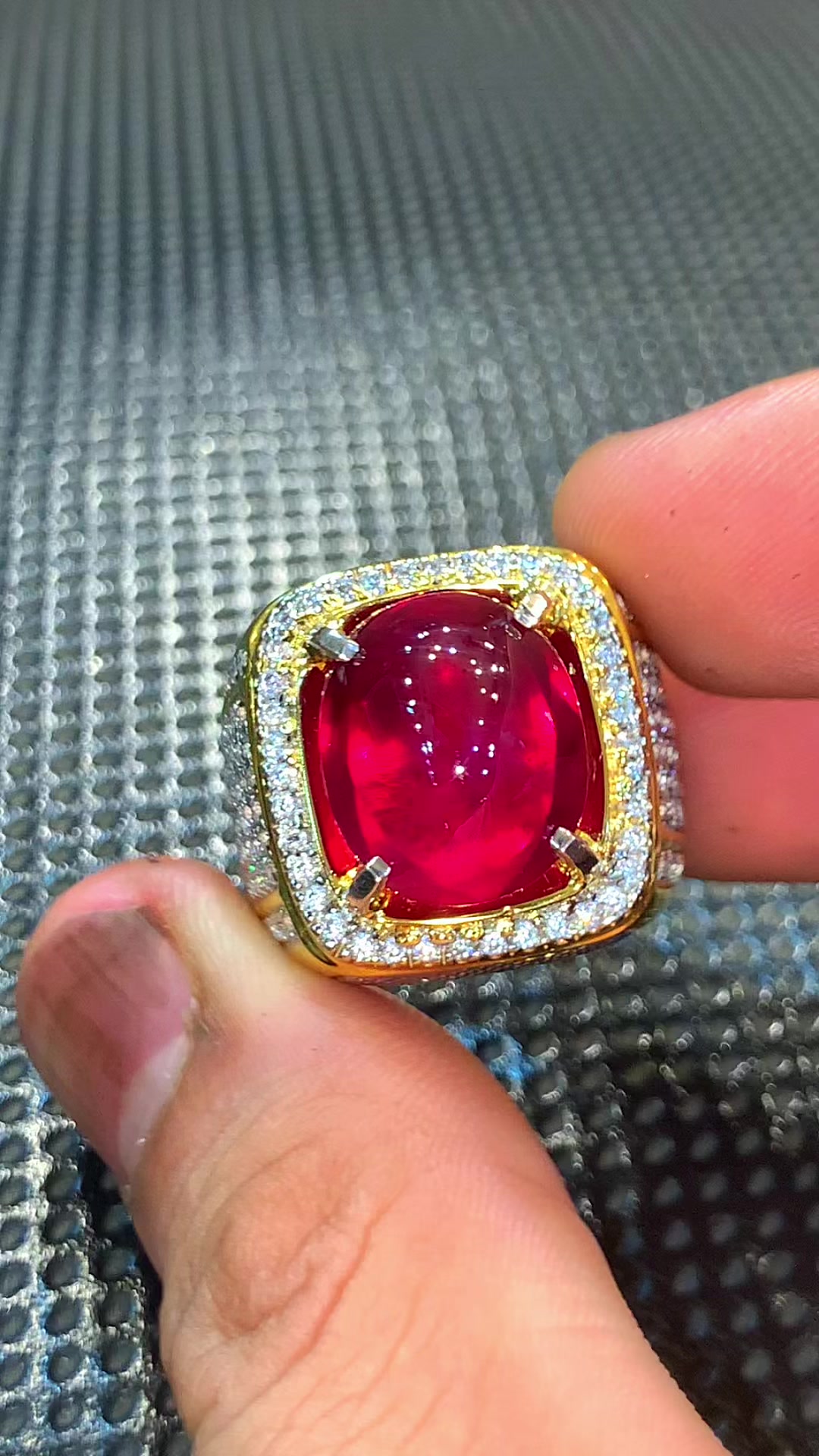 @B.A.Y gemstone