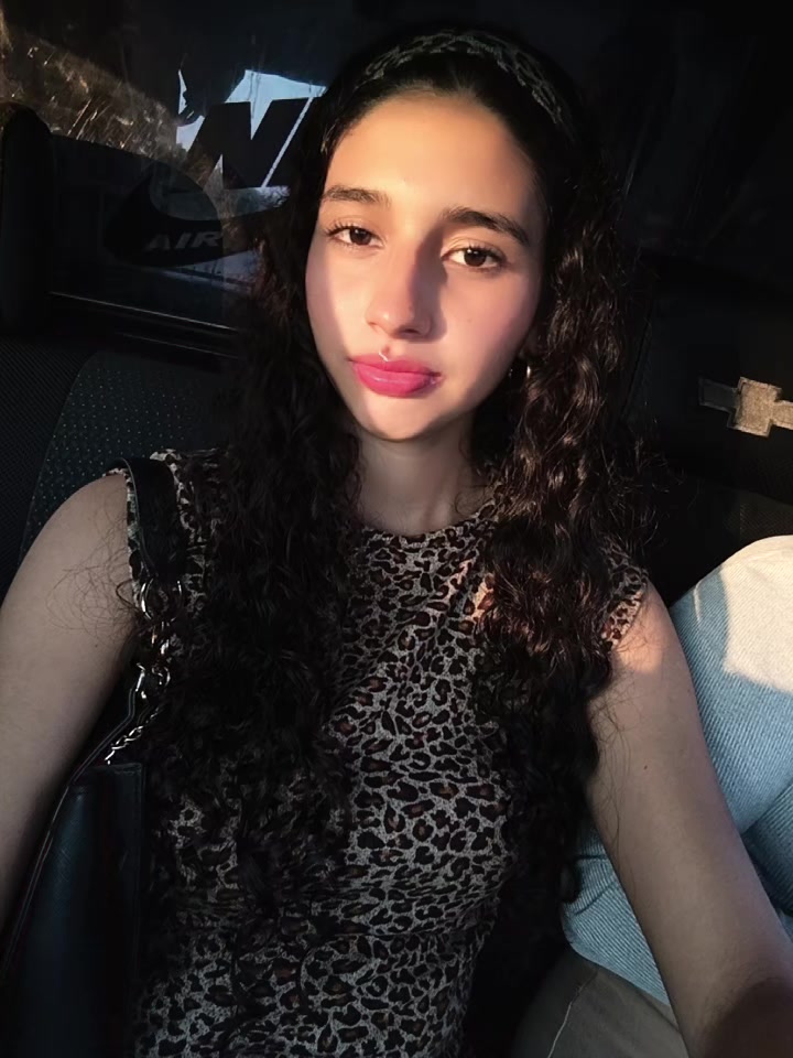 @Kitty 🌷