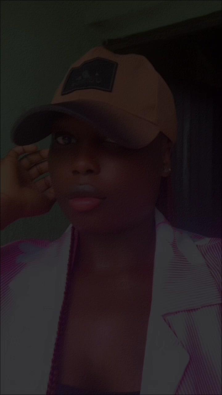 @Stelz_🩷🌺