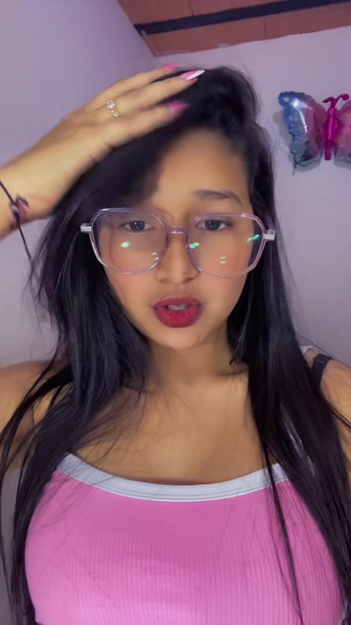 @Valeska๐
